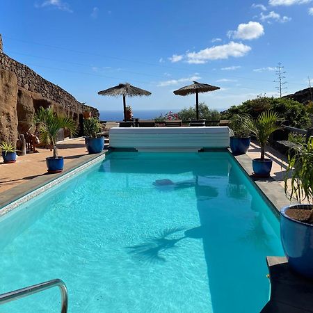 Castillo Lanzarote Villa Sophie - Luxury Villa -Sleep In A Volcanic Cave With Heated Pool Tías Kültér fotó