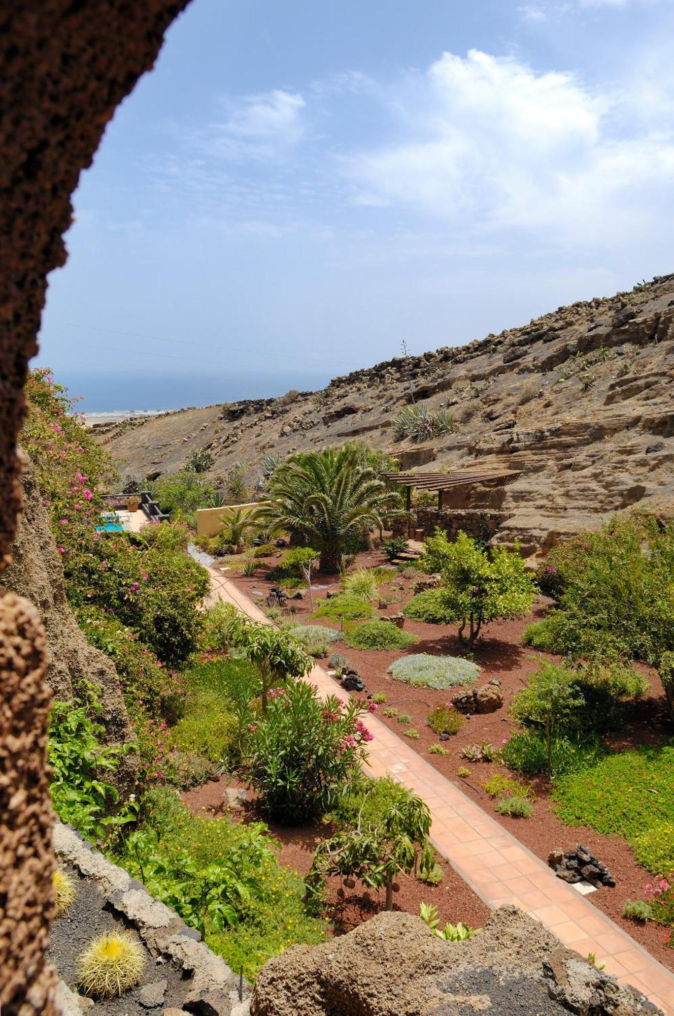 Castillo Lanzarote Villa Sophie - Luxury Villa -Sleep In A Volcanic Cave With Heated Pool Tías Kültér fotó