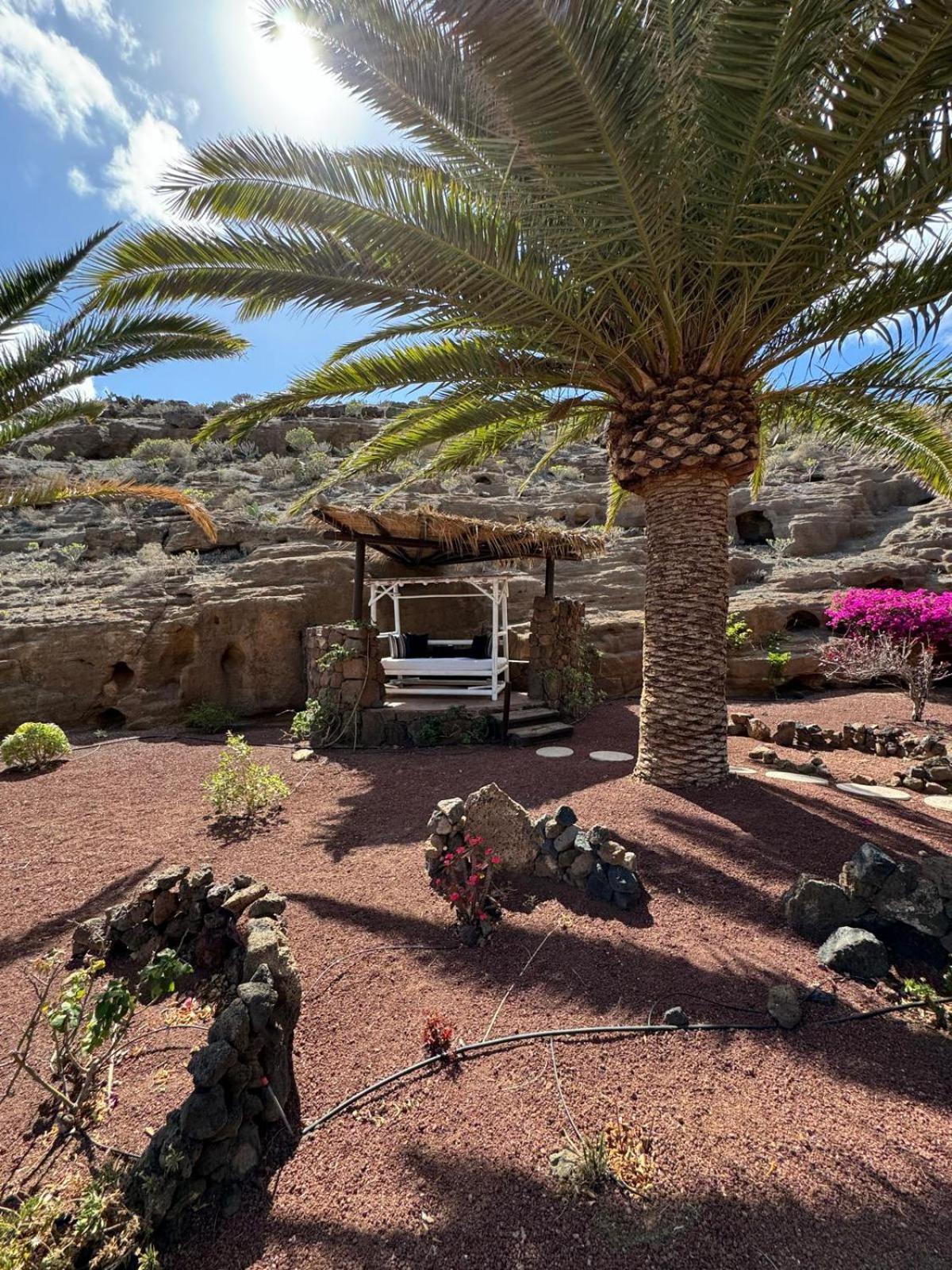 Castillo Lanzarote Villa Sophie - Luxury Villa -Sleep In A Volcanic Cave With Heated Pool Tías Kültér fotó